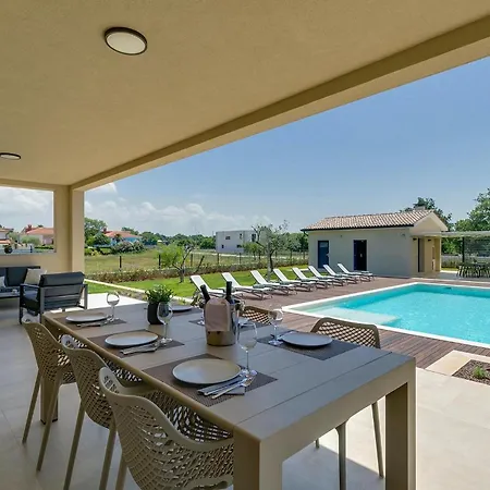 Holiday home Amoroso *